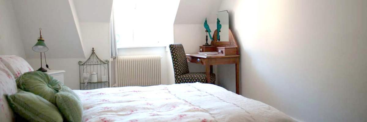Hotel De La Beroche Saint-Aubin-Sauges Eksteriør billede
